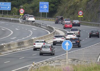 Archivo - Imagen de una carretera en EspañaH.Bilbao - Europa Press - Archivo