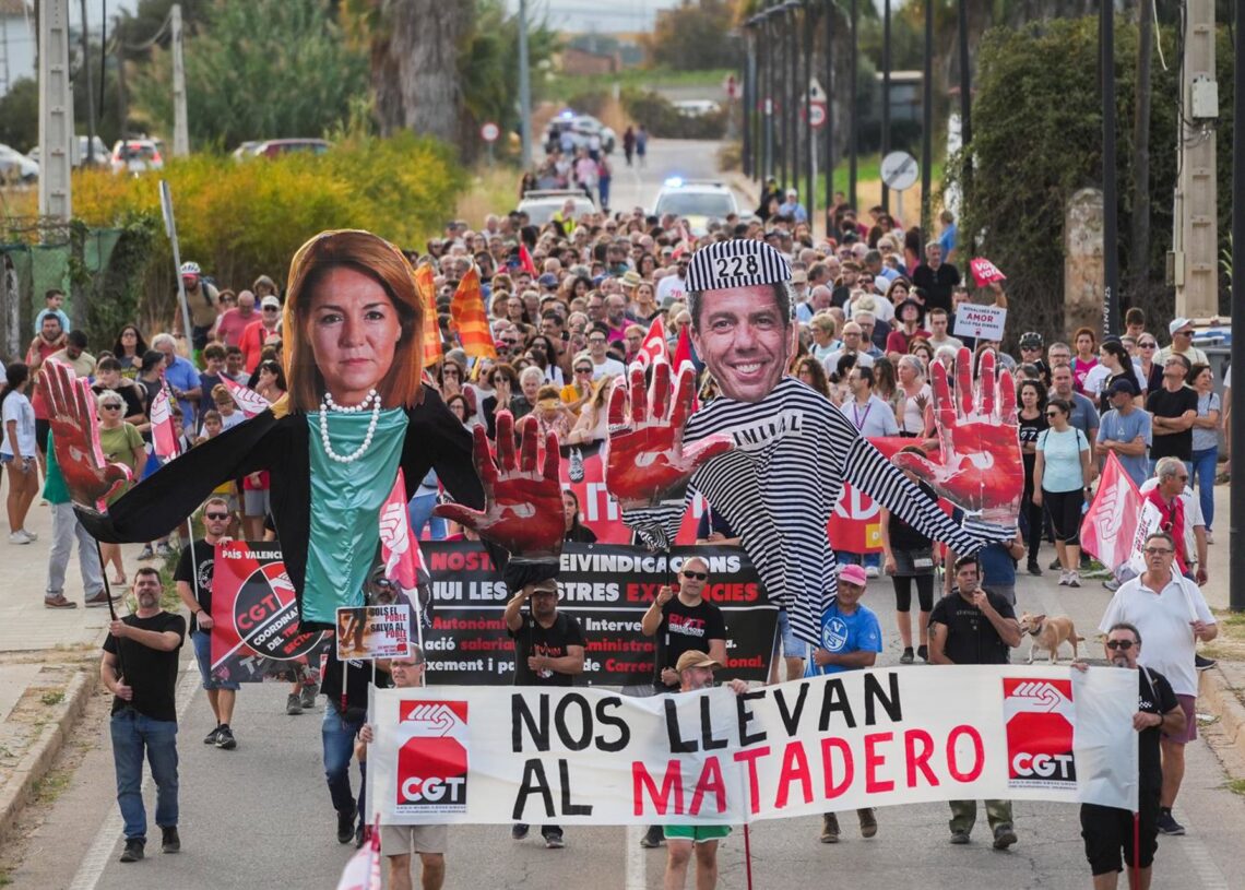 Dos manifestaciones salen de Paiporta y València para "dejar claro y patente" que exigen dimisión de Mazón tras danaJORGE GIL - EUROPA PRESS