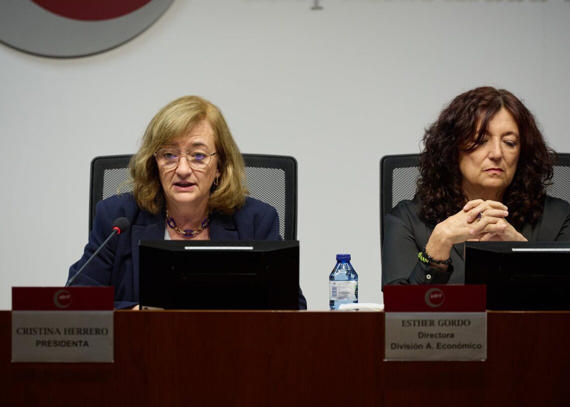 Archivo - Imagen de archivo de la presidenta de AIReF, Cristina Herrero.Jesús Hellín - Europa Press - Archivo
