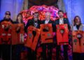 La actriz Rossy de Palma; la publicista y empresaria Alejandra Gere; el fundador de Open Arms, Òscar Camps; el actor Richard Gere, el ministro Ernest Urtasun y la consellera Eva MenorLorena Sopêna - Europa Press