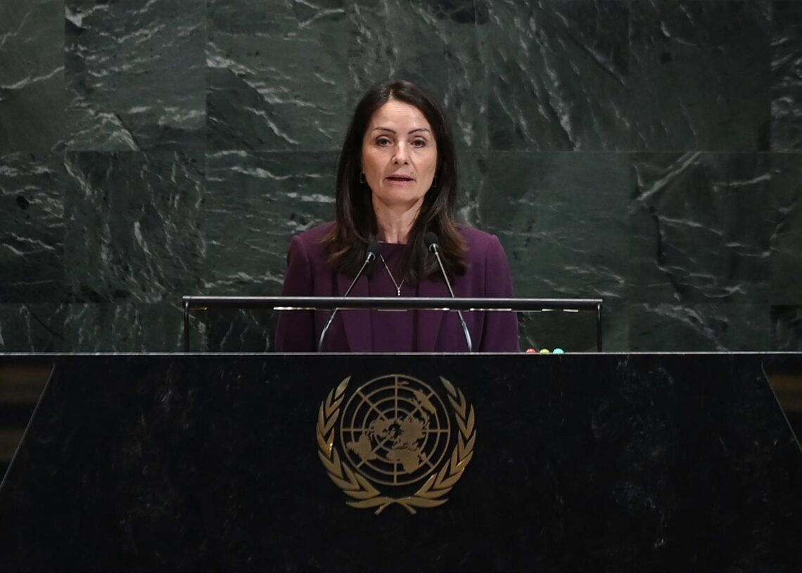 La representante permanente de Dinamarca ante Naciones Unidas, Christina Markus Lassen, comparece en la 80ª sesión de la Asamblea General de la ONU Europa Press/Contacto/Li Rui