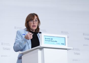 La portavoz del Govern, Sílvia Paneque, durante la rueda de prensa tras la reunión del Govern.David Zorrakino - Europa Press