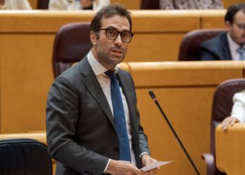 El ministro de Economía, Comercio y Empresa, Carlos Cuerpo, durante una sesión de control al Gobierno, en el Senado, a 30 de septiembre de 2025, en Madrid (España). El Gobierno se enfrenta una semana más a las preguntas de la oposición en la sesión de conDiego Radamés - Europa Press