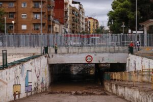 El litoral de Valencia y Alicante permanece en alerta naranja por lluvias