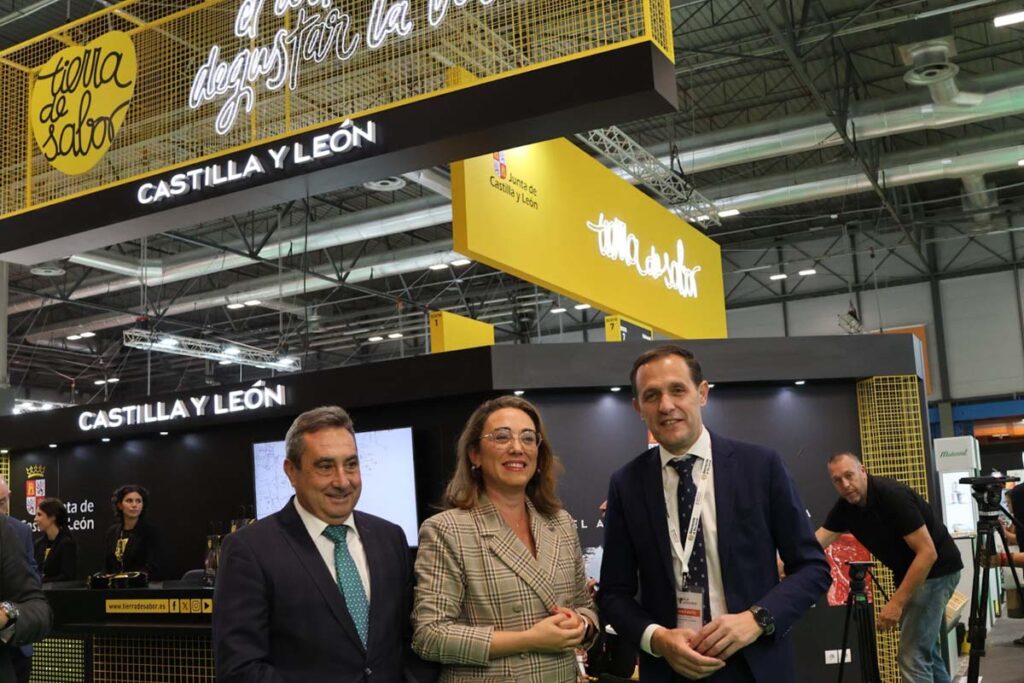 Consejera de Castilla y León María González Corral en Fruit Attraction 2025.