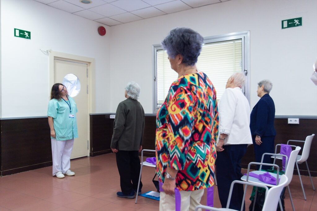 Actividades por el Día Internacional de las Personas Mayores de 2025, en el Hospital Ramón y Cajal. Gustavo Valiente/Europa Press.