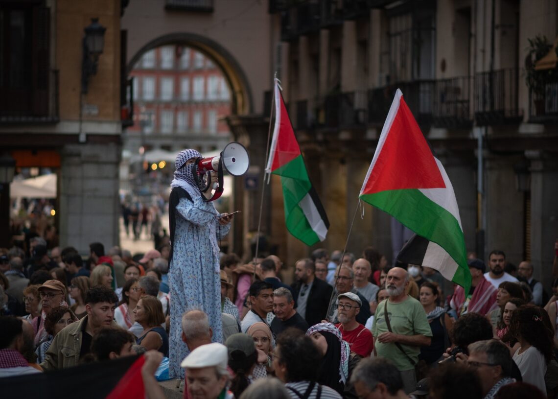 Concentración en contra el secuestro de Israel a la flotilla Thousands Madleens. Fernando Sánchez/Europa Press.