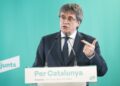 El presidente de Junts, Carles Puigdemont, durante una rueda de prensa, en el espacio Les 5 Éléments, a 27 de octubre de 2025, en Perpignan (Francia). 
Glòria Sánchez / Europa Press