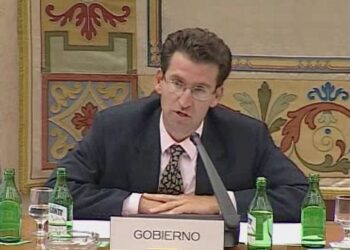 Feijóo interviene en la comisión de Sanidad como presidente de INSALUD | Congreso