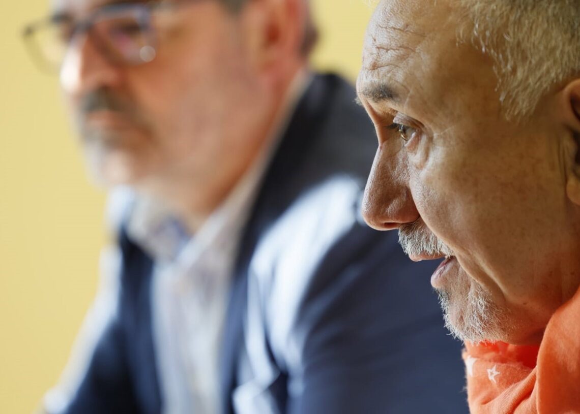 El secretario geneal de UGT, Pepe Álvarez, junto al responsable del sindicato en La Rioja, Jesús IzquierdoSERGIO ESPINOSA JPEG