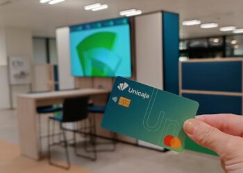 Imagen de una tarjeta de Unicaja.UNICAJA