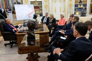 El Kremlin denuncia que Europa obstruye los esfuerzos de paz de Trump en Ucrania