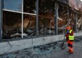 Archivo - Imagen de archivo de servicios de emergencias tras un ataque ruso en el sur de Ucrania-/Ukrinform/dpa - Archivo