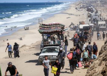 Palestinos huyen de las zonas señaladas por IsraelEuropa Press/Contacto/Omar Ashtawy