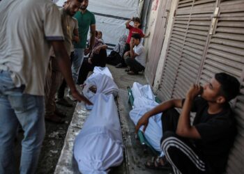 Cadáveres en un hospital de la Franja de GazaEuropa Press/Contacto/Omar Ashtawy