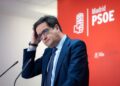 Archivo - El secretario general del PSOE de Madrid, óscar López, ofrece una rueda de prensa, en la sede del PSOE de Madrid, a 24 de febrero de 2025, en Madrid (España). Diego Radamés - Europa Press - Archivo