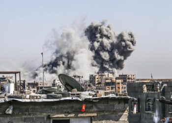Archivo - Bombardeo israelí en Tufá, en la ciudad de Gaza (archivo)Europa Press/Contacto/Omar Ashtawy - Archivo