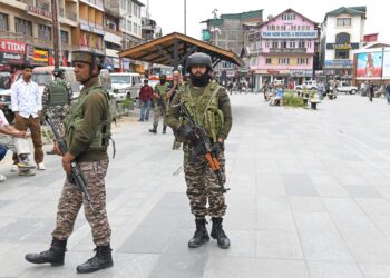 Archivo - Militares en la parte de Cachemira controlada por India (archivo)Europa Press/Contacto/Basit Zargar - Archivo