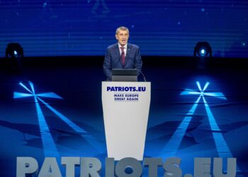 Archivo - El diputado del Parlamento de la República Checa, Andrej Babi, interviene durante la cumbre ‘Patriots’, en Hotel Marriott Auditorium, a 8 de febrero de 2025, en Madrid (España). Ricardo Rubio - Europa Press - Archivo