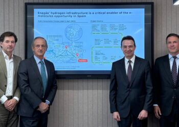 Magnon (Ence), ErasmoPower2X y Power2X se alían para impulsar un proyecto de e-metanol en PuertollanoMAGNON