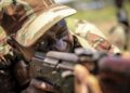 Archivo - Un soldado de Benín durante un entrenamiento con marines estadounidenses en CotonúSGT. MARCO MANCHA / ZUMA PRESS / CONTACTOPHOTO
