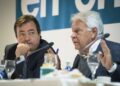 Archivo - Guillermo Fernández Vara y Felipe GonzálezJUNTA DE EXTREMADURA - Archivo