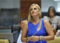 La consejera de Hacienda, Elena Manzano, en la AsambleaJUNTA DE EXTREMADURA