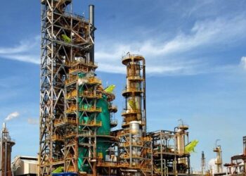Archivo - Una refinería de Ecopetrol.ECOPETROL - Archivo