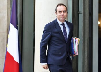 El primer ministro dimitido de Francia Sebastien LecornuEuropa Press/Contacto/Gao Jing
