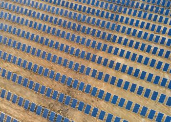 Archivo - El parque solar de Vilardevós, a 21 de junio de 2023, en Vilardevós, Ourense, Galicia (España).Agostime - Europa Press - Archivo