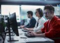 Empleados en una oficinaVODAFONE ESPAÑA