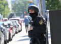 Archivo - Un agente de la Policía de Alemania durante una operación en el sur del país.Peter Kneffel/dpa - Archivo