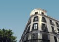 Fachada del número 1 de la calle Velarde, en el centro de Madrid.IMPAR CAPITAL