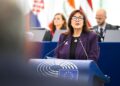 La comisaria para el Mediterráneo, Dubravka Suica, en el debate sobre los esfuerzos para la paz en Gaza y la solución de dos Estados.PHILIPPE STIRNWEISS // EUROPEAN PARLIAMENT