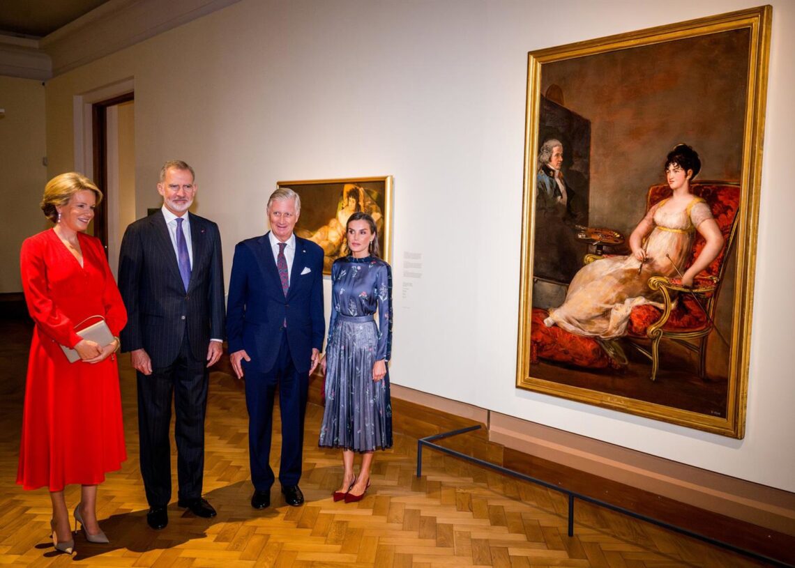 Los Reyes Felipe VI y Letizia  recorren  la exposición 'Luz y sombra. Goya y el Realismo en España' y participan en el acto inaugural de 'Eurpalia 2025',en el Palacio de Bellas Artes de BruselasJasper Jacobs