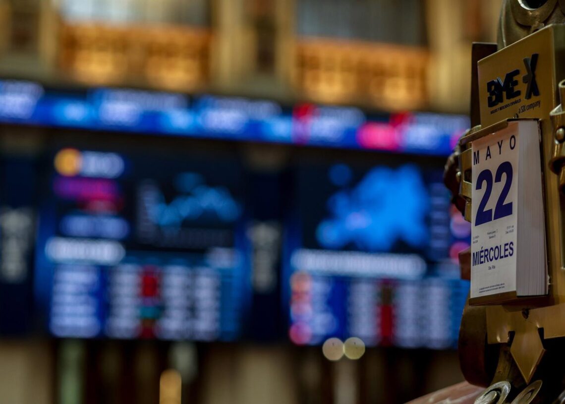 Archivo - Calendario a día 22 de mayo, en el Palacio de la Bolsa, a 22 de mayo de 2024, en Madrid (España).Ricardo Rubio - Europa Press - Archivo