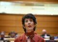 La ministra de Inclusión, Seguridad Social y Migraciones de España, Elma Saiz, durante una sesión de control al Gobierno, en el Senado, a 7 de octubre de 2025, en Madrid (España). Fernando Sánchez - Europa Press