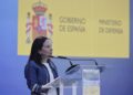 La ministra de Defensa, Margarita Robles, durante la ceremonia de puesta a flote del submarino S-82 'Monturiol', segunda unidad de la serie S-80 construida para la Armada, en el Astillero de Navantia, a 3 de octubre de 2025, en Cartagena, Murcia (España).Martín C. - Europa Press