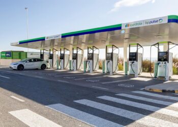 Archivo - Hub de recarga de Iberdrola | bp pulseIBERDROLA | BP PULSE - Archivo