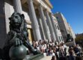 Archivo - Imagen de archivo de una concentración en el Congreso  llamando al ‘Fin al comercio de armas con Israel’ Jesús Hellín - Europa Press - Archivo