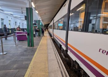En marcha los nuevos trenes de Renfe entre Pamplona y ZaragozaRENFE