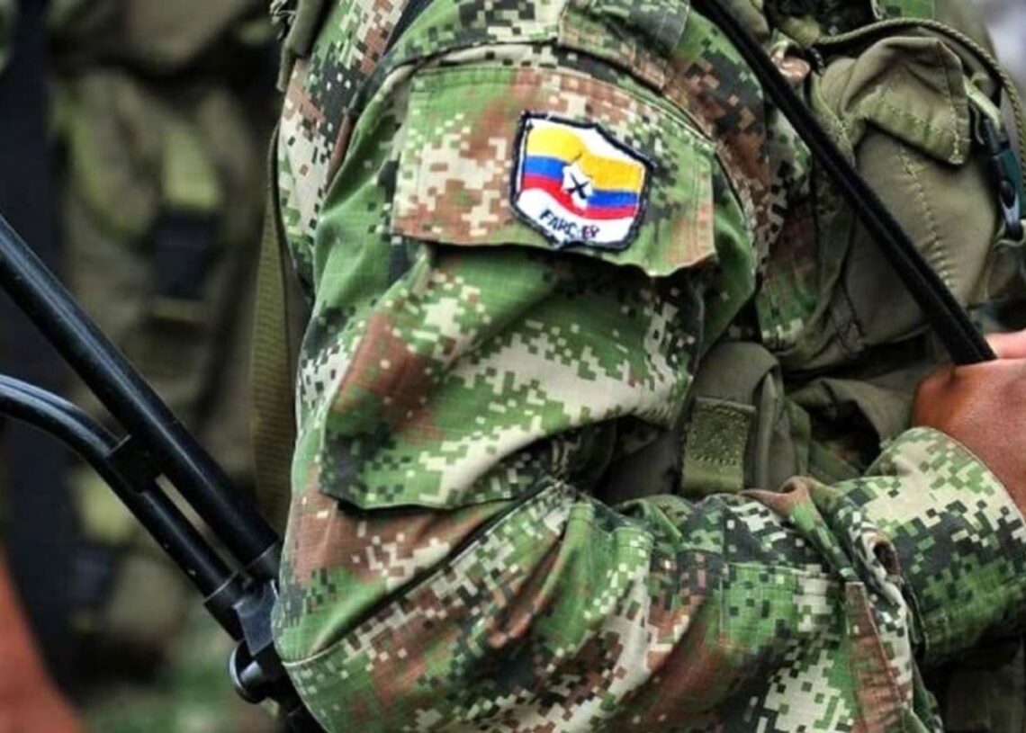 Archivo - Guerrillero de las Fuerzas Armadas Revolucionarias de Colombia-Ejército del Pueblo (FARC-EP)FARC - Archivo