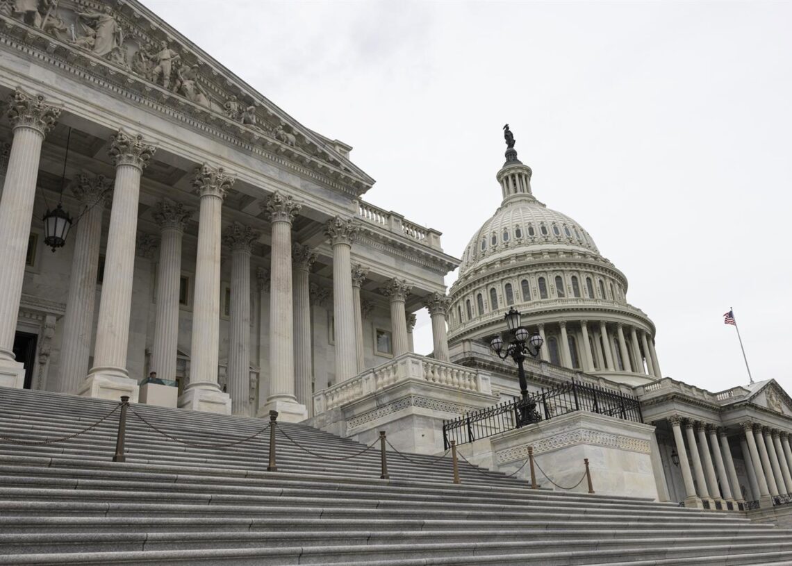 Fachada del Capitolio de Estados UnidosEuropa Press/Contacto/Mehmet Eser