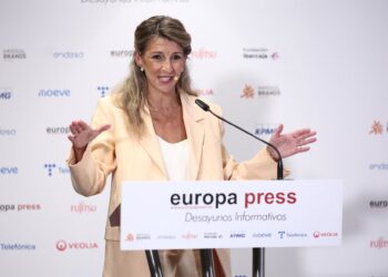 La vicepresidenta segunda del Gobierno y ministra de Trabajo y Economía Social, Yolanda Díaz, protagoniza un desayuno informativo de Europa Press en el NH Collection Eurobuilding, a 9 de octubre de 2025 en Madrid (España).Eduardo Parra - Europa Press