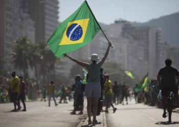 Archivo - Bandera de Brasil.Fernando Souza/ZUMA Wire/dpa - Archivo