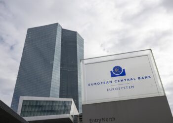 Archivo - FILED - 16 March 2023, Hesse, Frankfurt_Main: A view of the European Central Bank (ECB) building in Frankfurt. Photo: Boris Roessler/dpaBoris Roessler/Dpa - Archivo