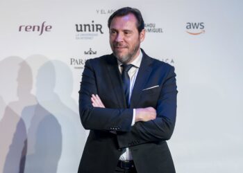 Archivo - El ministro de Transportes y Movilidad Sostenible, Óscar Puente, durante el acto de entrega de los 'III Premios Archiletras de la Lengua', en Casa de América, a 25 de junio de 2024, en Madrid (España). A. Pérez Meca - Europa Press - Archivo