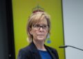 Archivo - La comisaria europea de Servicios Financieros, Maria Luís Alburquerque, durante una rueda de prensa posterior a una reunión con el ministro de Economía, en la sede del Ministerio de Economía, Comercio y Empresa, a 26 de mayo de 2025, en Madrid (Alejandro Martínez Vélez - Europa Press - Archivo