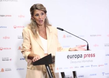 Imagen de archivo de la vicepresidenta segunda del Gobierno y ministra de Trabajo y Economía Social, Yolanda Díaz, en un desayuno informativo de Europa Press, a 9 de octubre de 2025 en Madrid (España).Eduardo Parra - Europa Press