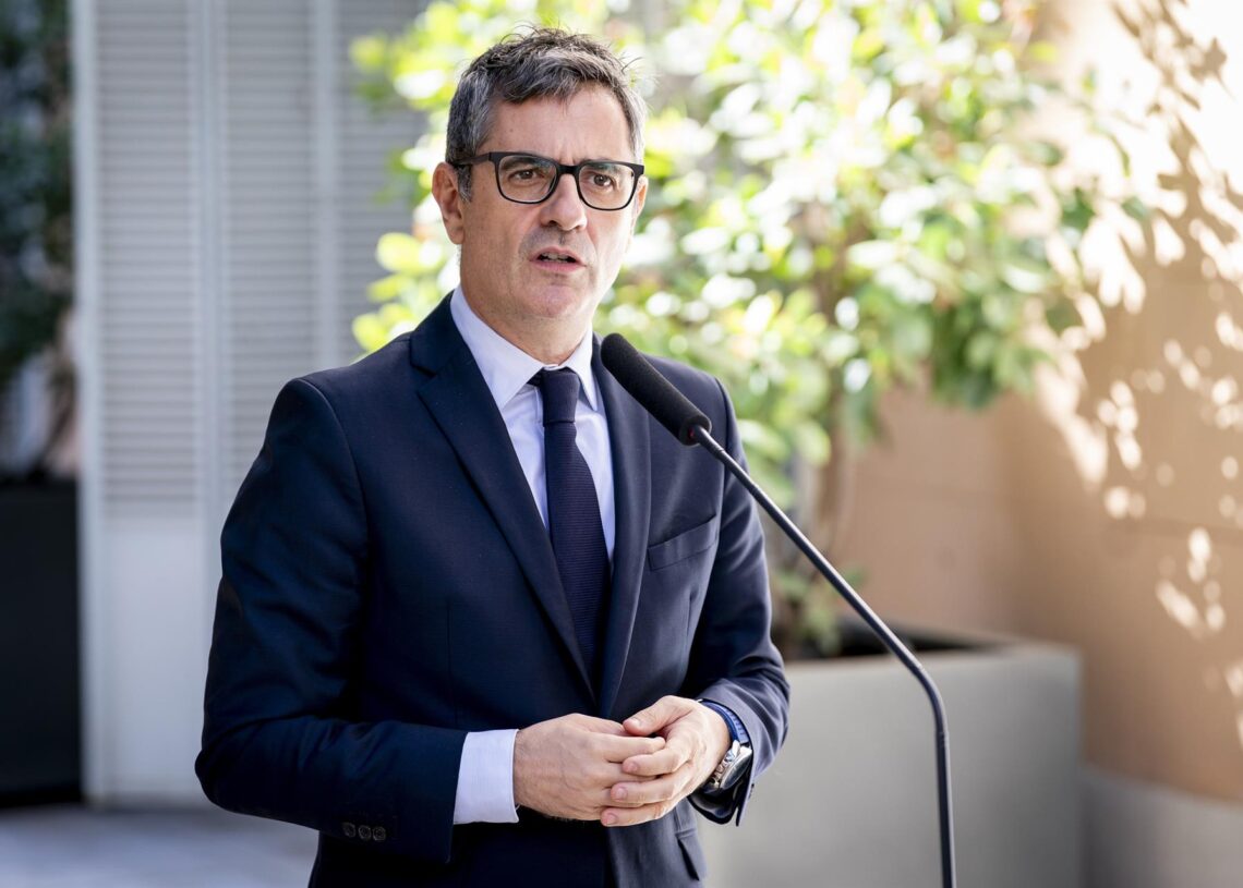 El ministro de Presidencia, Justicia y Relaciones con las Cortes, Félix Bolaños, durante el acto de firma de un convenio marco entre el ministerio de la Presidencia y la ONCE, a 10 de octubre de 2025, en Madrid (España).A. Pérez Meca - Europa Press